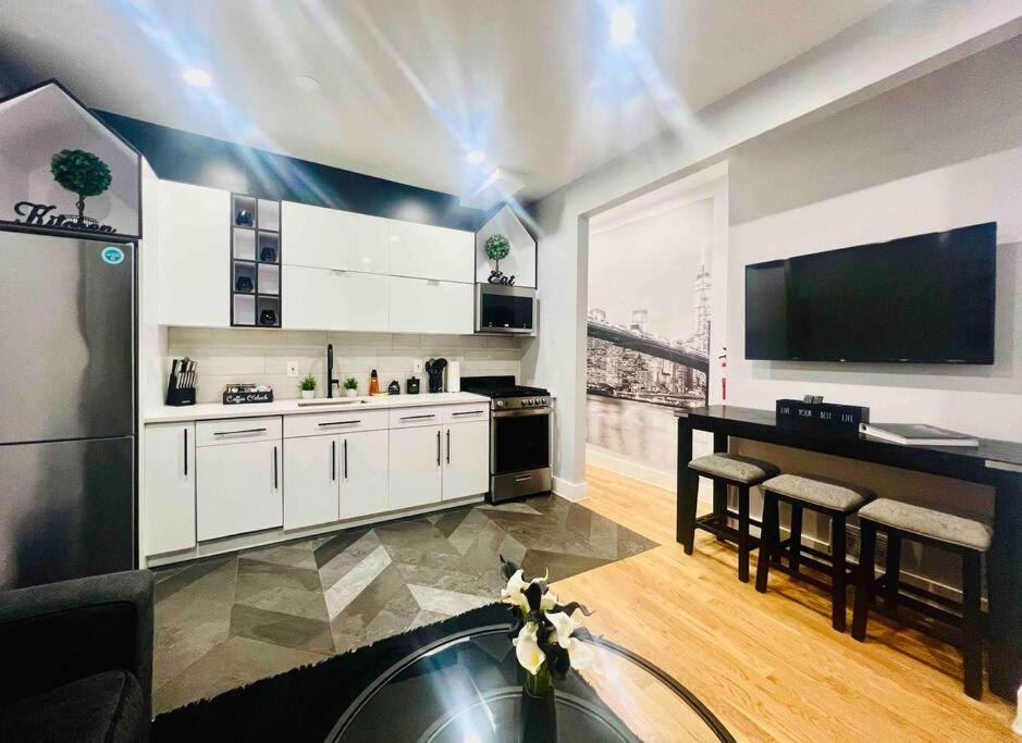 2 Bedroom Apartment, Close To Nyc & Downtown Jc! Jersey City Exterior photo